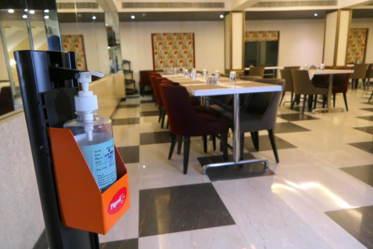 Hotel Ganges Grand Waranasi Zewnętrze zdjęcie
