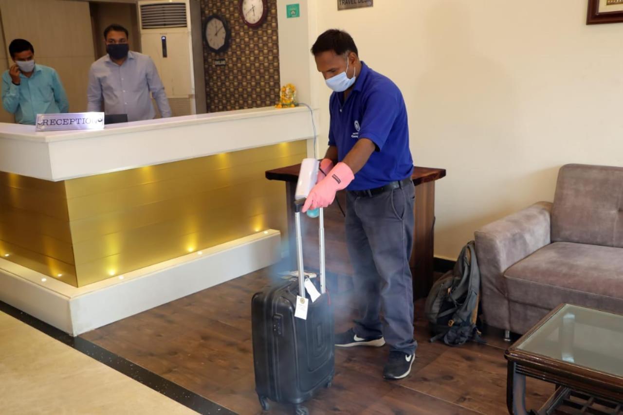 Hotel Ganges Grand Waranasi Zewnętrze zdjęcie